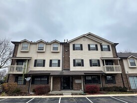 1504 W Jefferson Ave in Naperville, IL - Building Photo