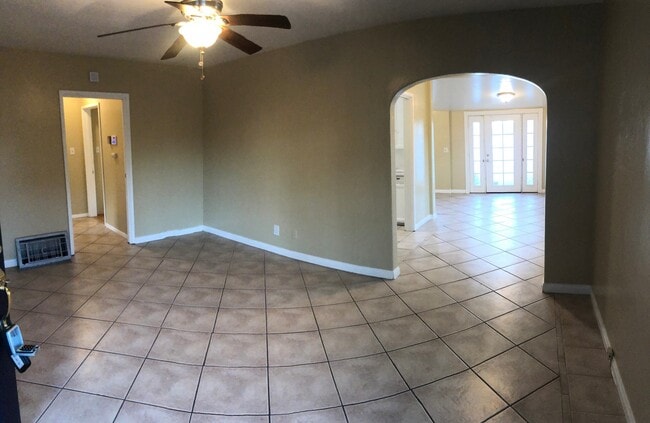 2937 Carlsbad Blvd in Carlsbad, CA - Building Photo - Building Photo
