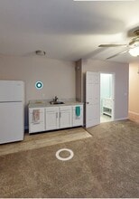 8024 Cloudcroft Ln in Louisville, KY - Building Photo - Building Photo