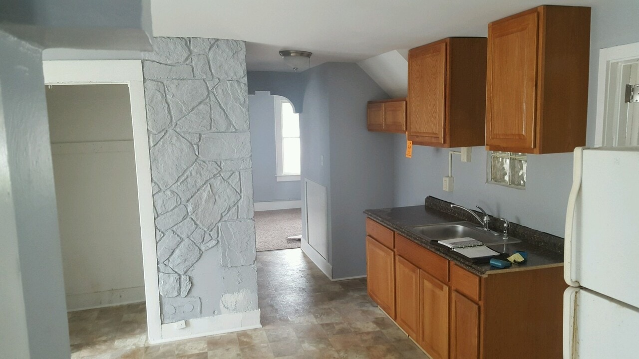 502 Oak Hill Ave in Endicott, NY - Building Photo