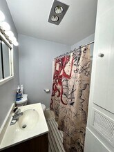 145 Hunts Ave in Pawtucket, RI - Building Photo - Building Photo