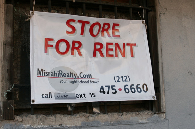 77-79 Delancey St in New York, NY - Foto de edificio - Building Photo