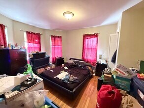 4043 Washington St in Boston, MA - Foto de edificio - Building Photo