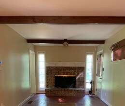 621 Greenhill Dr in Birmingham, AL - Building Photo - Building Photo