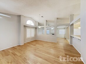 3561 E Sequoia Dr in Phoenix, AZ - Building Photo - Building Photo