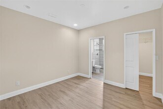 7515 Tidewater Trail in Tampa, FL - Building Photo - Building Photo