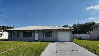 1532 Eola Cir in Kissimmee, FL - Building Photo