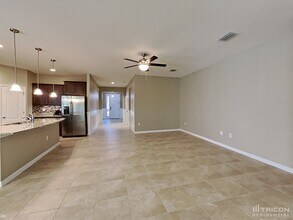 11417 Warren Oaks Pl in Riverview, FL - Building Photo - Building Photo