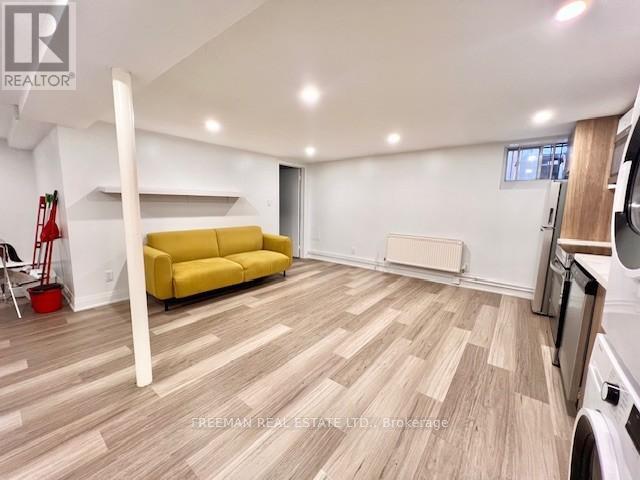 545 Palmerston Blvd in Toronto, ON - Building Photo - Building Photo