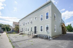 32 Joy St in Ludlow, MA - Building Photo