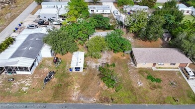 12 Grape Ln in Lake Placid, FL - Building Photo - Building Photo