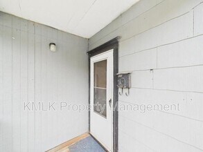 666 Kling St in Akron, OH - Building Photo - Building Photo