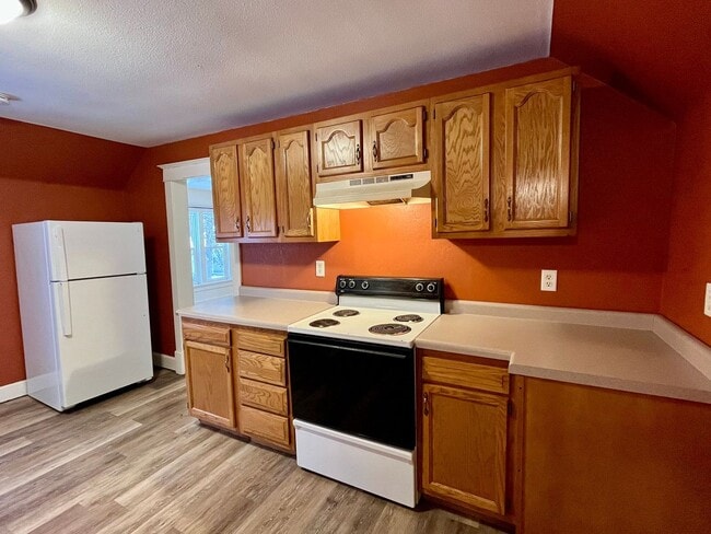 property at 317 N 4th Ave