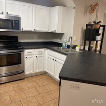 8630 Quarry Ridge Ln in Woodbury, MN - Foto de edificio - Building Photo