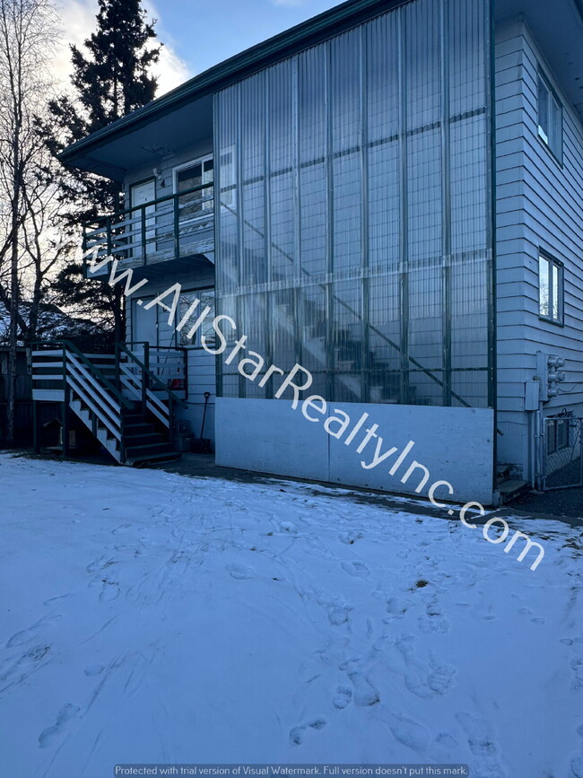 1559 Karluk St in Anchorage, AK - Building Photo - Building Photo