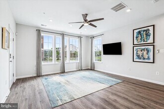 9454 James MacGowan Ln in Owings Mills, MD - Building Photo - Building Photo