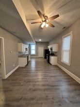 1350 E 76th St, Unit 2 in Chicago, IL - Building Photo - Building Photo