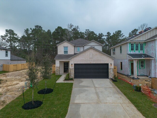 8015 Heroes Hall Dr in Magnolia, TX - Building Photo - Building Photo