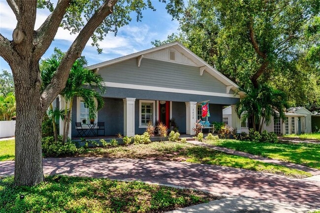 3628 S Renellie Dr in Tampa, FL - Building Photo - Building Photo