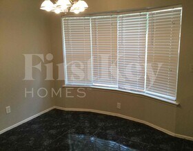 5506 Maplegate Dr in Spring, TX - Building Photo - Building Photo