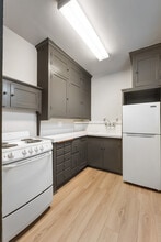 The Ambassador Apartments in Tacoma, WA - Foto de edificio - Building Photo