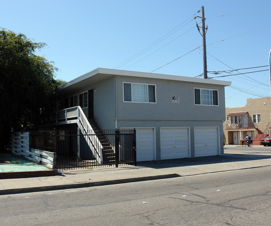 2200-2210 Barrett Ave in Richmond, CA - Foto de edificio