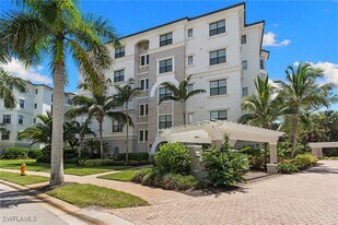 4761 Via Del Corso Ln in Bonita Springs, FL - Building Photo