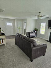 309 Samuel Run Dr in Jacksonville, NC - Building Photo - Building Photo