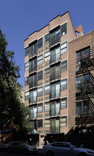 205 E 76th St in New York, NY - Building Photo - Building Photo