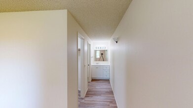 1234 NW Lanyard Loop in Oak Harbor, WA - Building Photo - Building Photo