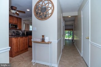 9 Cedar Mews in Newtown, PA - Building Photo - Building Photo