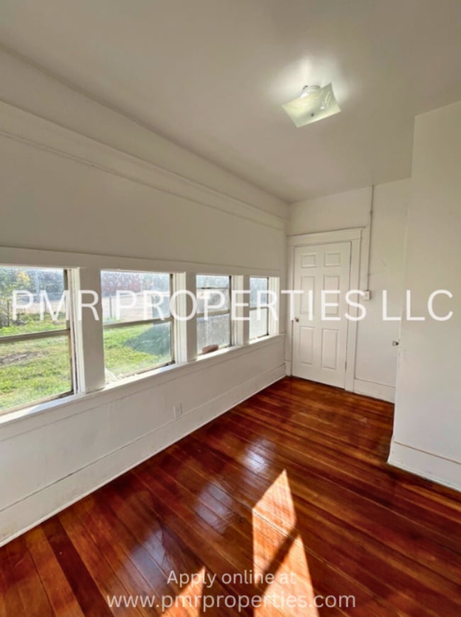 1519 Binney St in Omaha, NE - Building Photo - Building Photo
