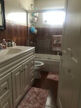 228 Washington St photo'