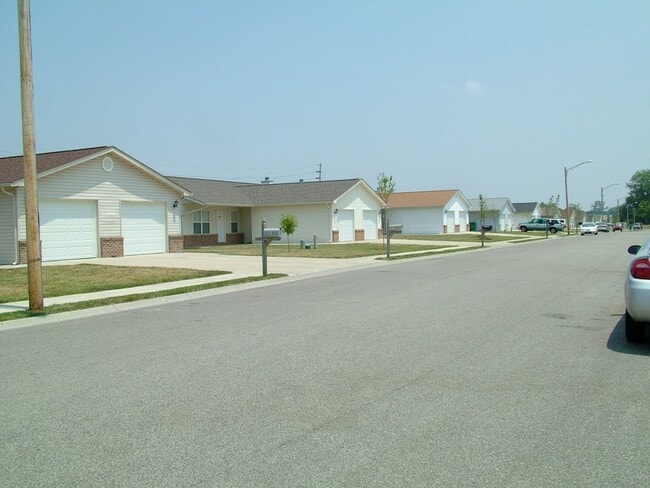 property at 203 Autumn Pine Dr