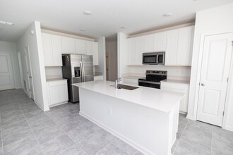 2177 Aquifer Ln in Davenport, FL - Building Photo - Building Photo