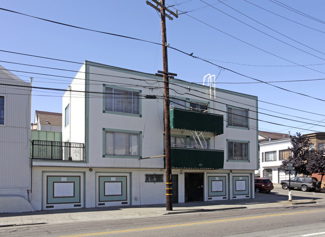 451 Paul Ave in San Francisco, CA - Foto de edificio - Building Photo