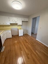 1426 Northfield Park Blvd in Warrensburg, MO - Building Photo - Building Photo