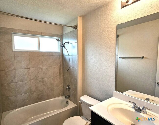 181 Harley Hay in Cibolo, TX - Building Photo - Building Photo