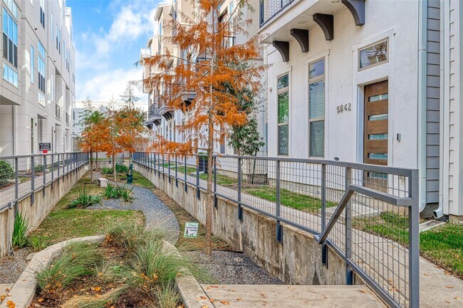 property at 5838 E Post Oak Ln