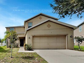 1812 Oak Pond St in Ruskin, FL - Building Photo