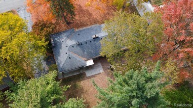 851 Helston Rd in Bloomfield Hills, MI - Building Photo - Building Photo