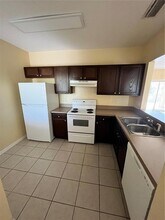 6456 Cypressdale Dr in Riverview, FL - Building Photo - Building Photo