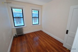 31 Park Dr-Unit -1 in Boston, MA - Foto de edificio - Building Photo