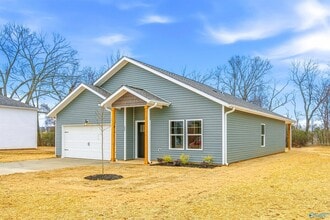 292 Tercel Dr in New Market, AL - Building Photo - Building Photo