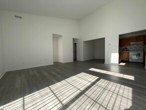 367 Heather Croft in Egg Harbor Township, NJ - Building Photo - Building Photo