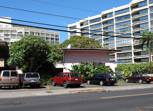 1551 Wilder Ave in Honolulu, HI - Building Photo - Building Photo