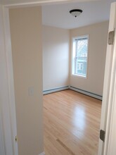 274 Brookline St, Unit 2L in Cambridge, MA - Foto de edificio - Building Photo