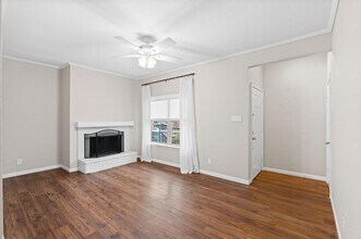 720 Bering Dr in Houston, TX - Building Photo - Building Photo