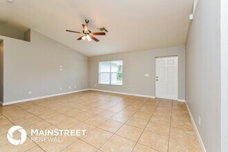 802 W 11th St in Lehigh Acres, FL - Building Photo - Building Photo