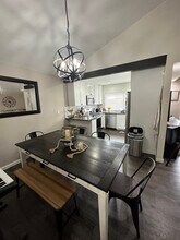 722 W Vineyard Ave, Unit 722 in Oxnard, CA - Building Photo - Building Photo